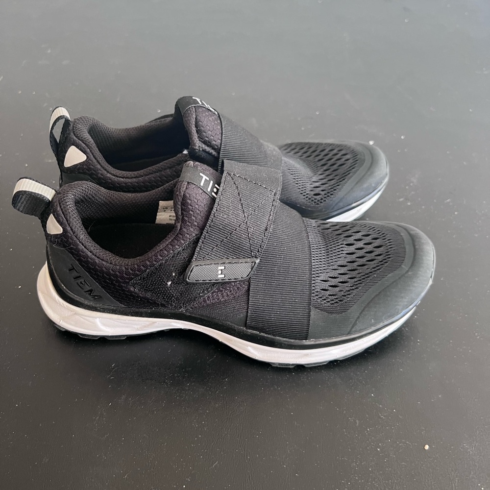 Black TIEM cycling shoes